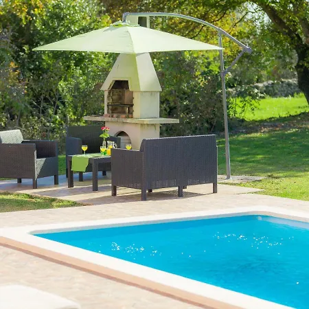 - Rca406 By Interhome * Marčana